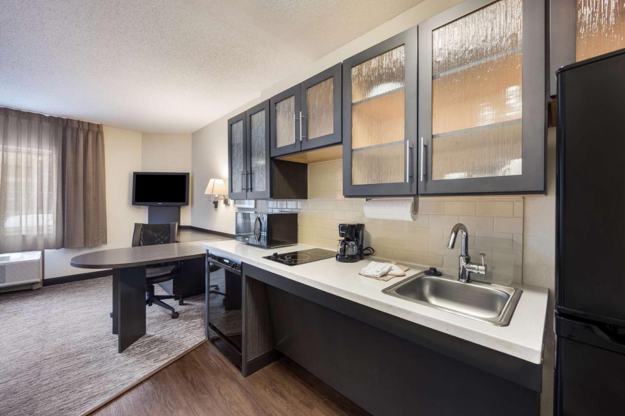Sonesta Simply Suites Denver West Federal Center Lakewood Eksteriør billede
