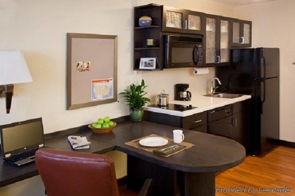 Sonesta Simply Suites Denver West Federal Center Lakewood Eksteriør billede